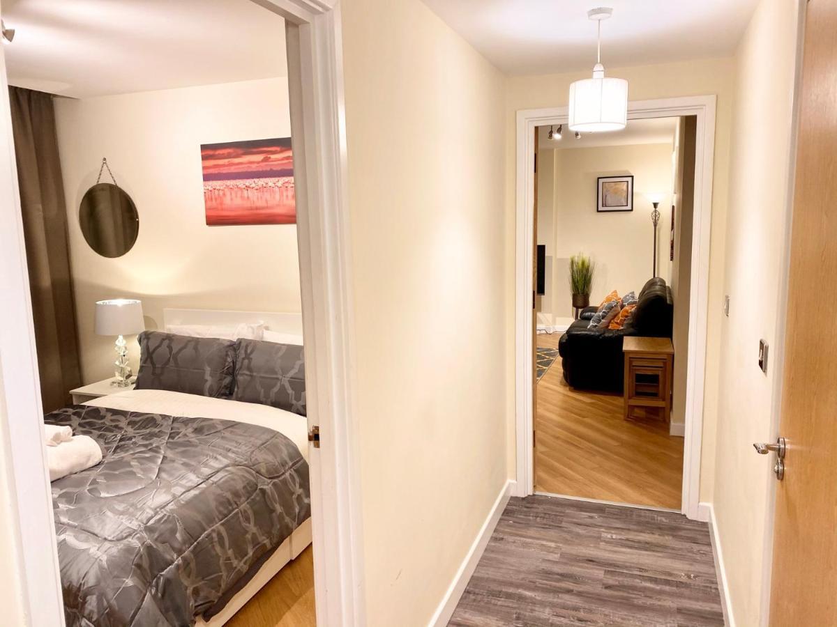 Smartrips - The Hub Apartamento Milton Keynes